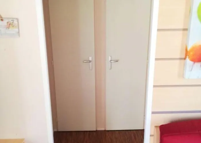 Σπίτι διακοπών Confortable A Avec Piscine Partagee Vias